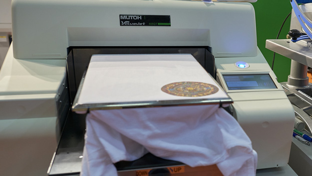 Mutoh has demonstrated this ValueJet 405GT direct to garment printer, which is due to launch in 2015. Image (c) Nessan Cleary.
