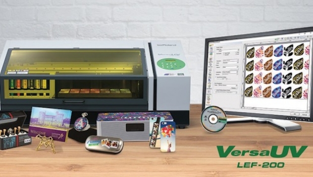 Roland DG presenta la nueva impresora VersaUV LEF-200