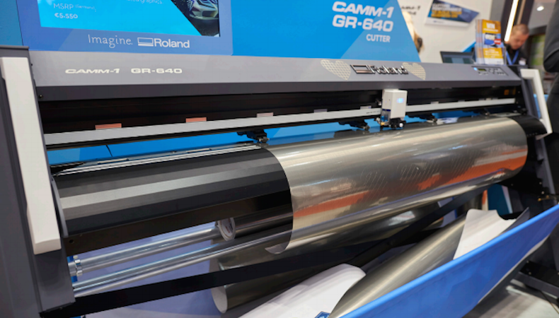 Best Vinyl Cutting Machine For T Shirts Reviews 2020 Recommended
