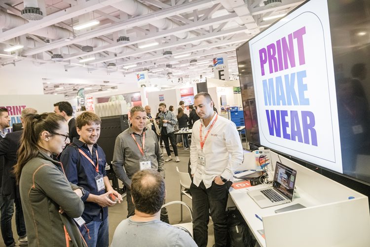 La propuesta de fabricación de moda rápida Print Make Wear dobla su tamaño en Global Print Expo 2019