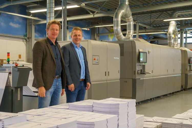 Zalsman expands inkjet capacity with Europe’s very first Ricoh Pro VC70000