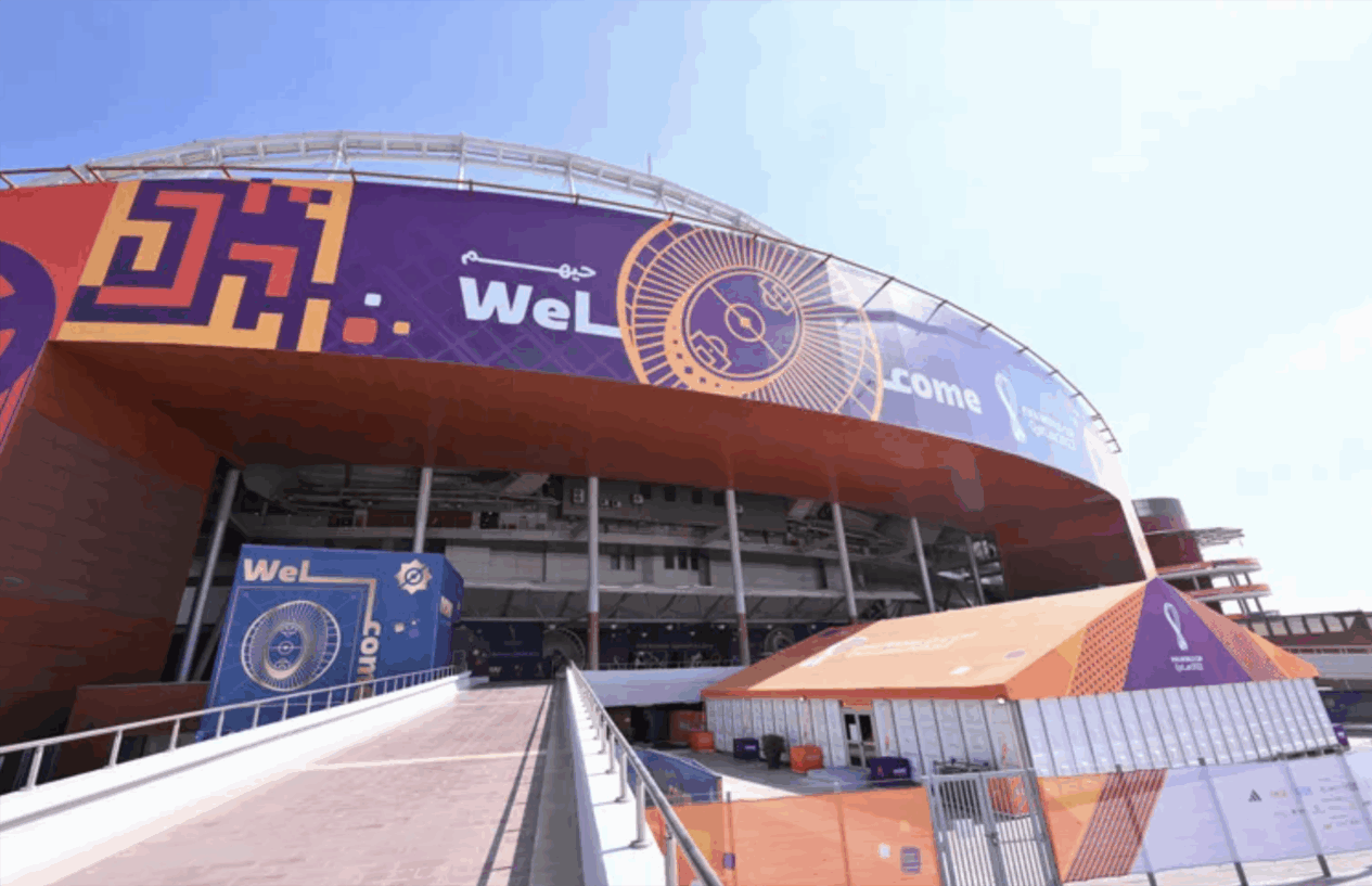 (3)-FIFA-2022-THE-LOOK-COMPANY
