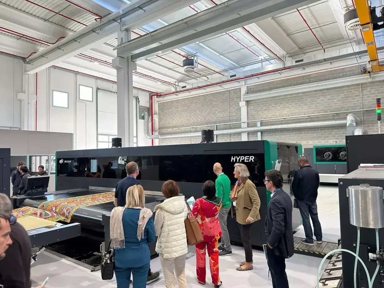 EFI-REGGIANI-FESPA-(3)-rug-process-COVER