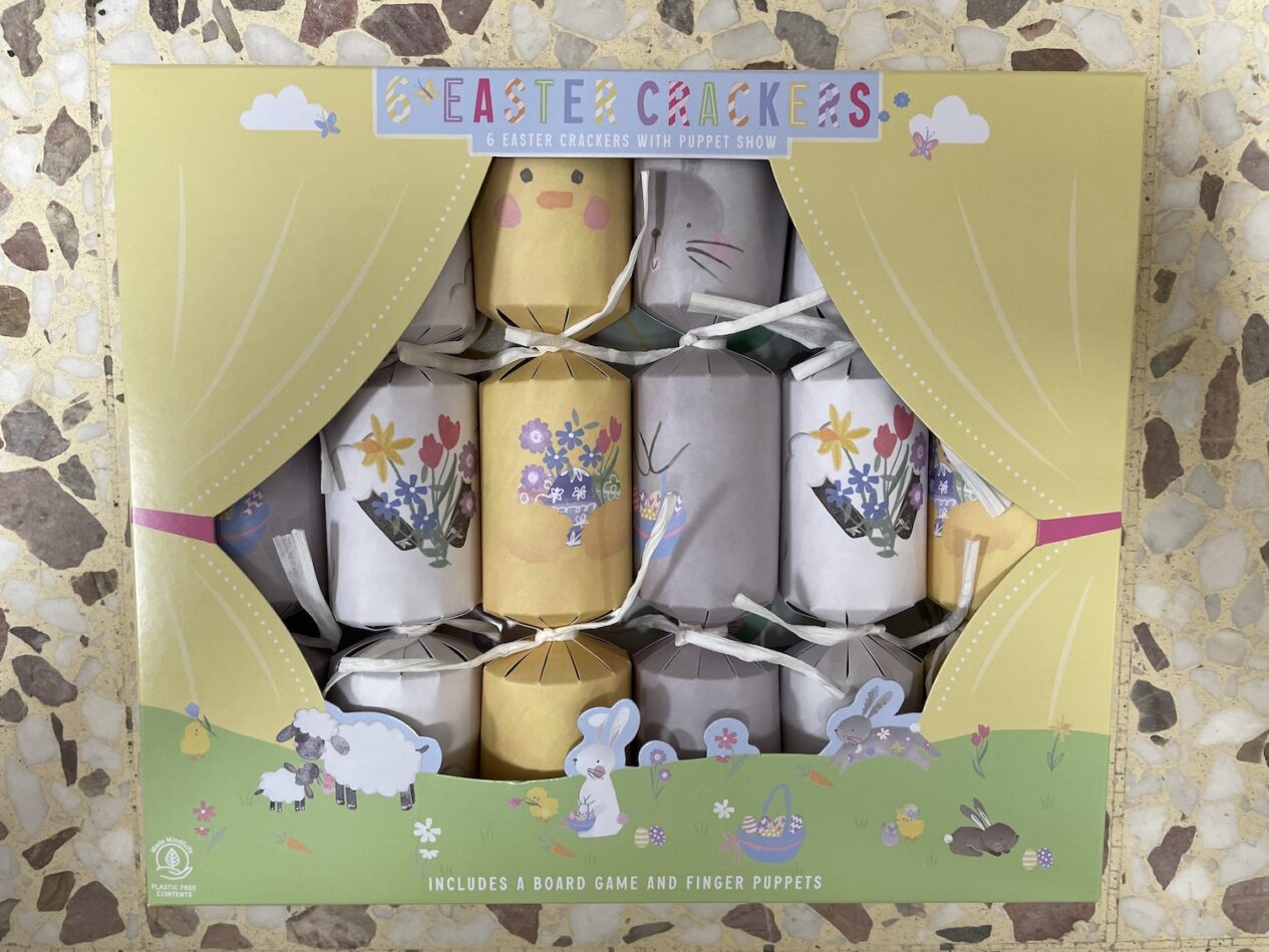 Easter-crackers