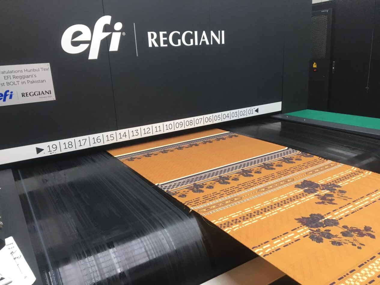 FUTURE-FASHION-DIGITAL-TEXTILE-PRINTING-EFI-REGGIANI-BOLT