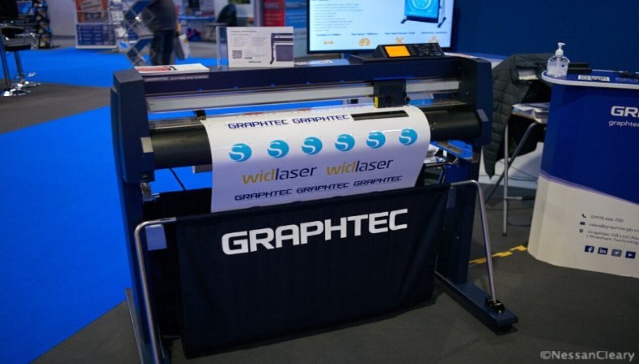 Graphtec_L1030335_WQ