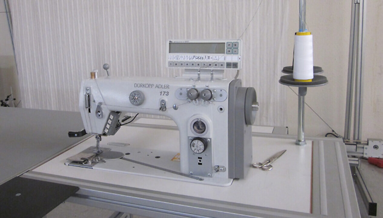 Naehmaschine-790px